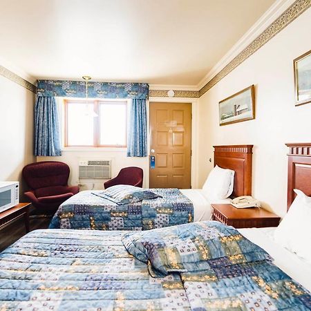 Auberge Harris Saint-Jean-sur-Richelieu Luaran gambar