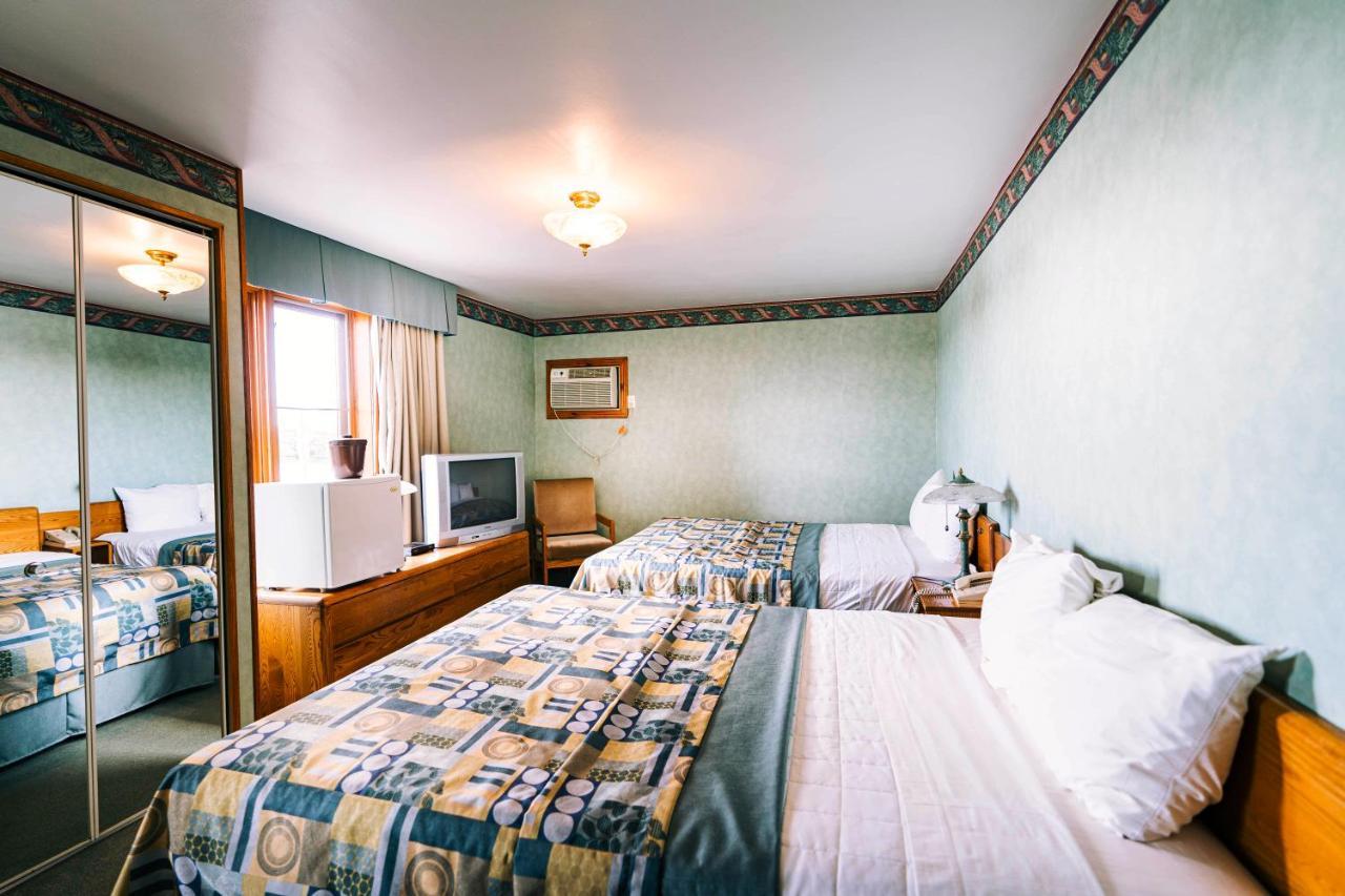 Auberge Harris Saint-Jean-sur-Richelieu Luaran gambar