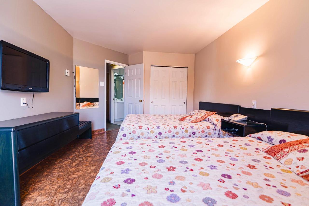Auberge Harris Saint-Jean-sur-Richelieu Luaran gambar