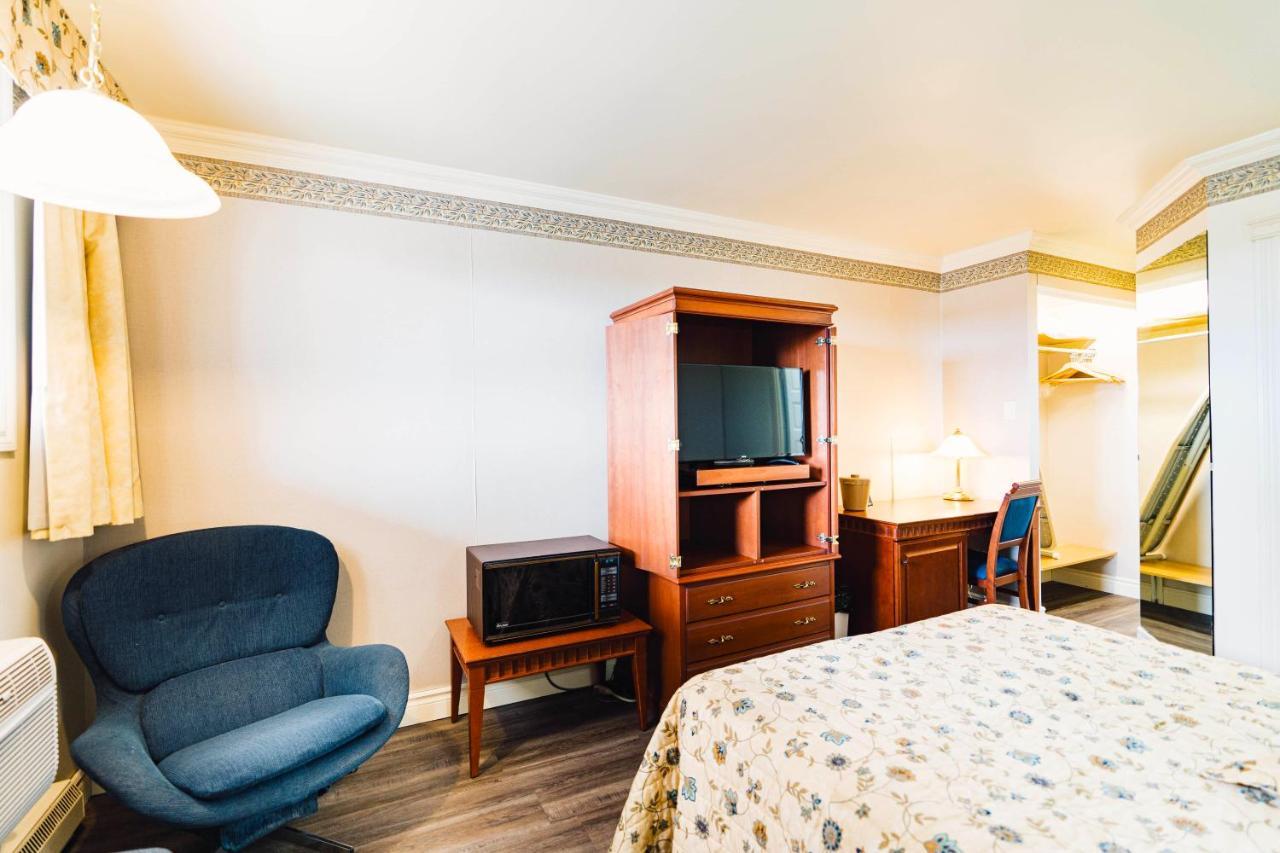 Auberge Harris Saint-Jean-sur-Richelieu Luaran gambar