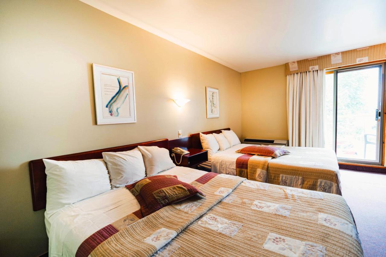 Auberge Harris Saint-Jean-sur-Richelieu Luaran gambar