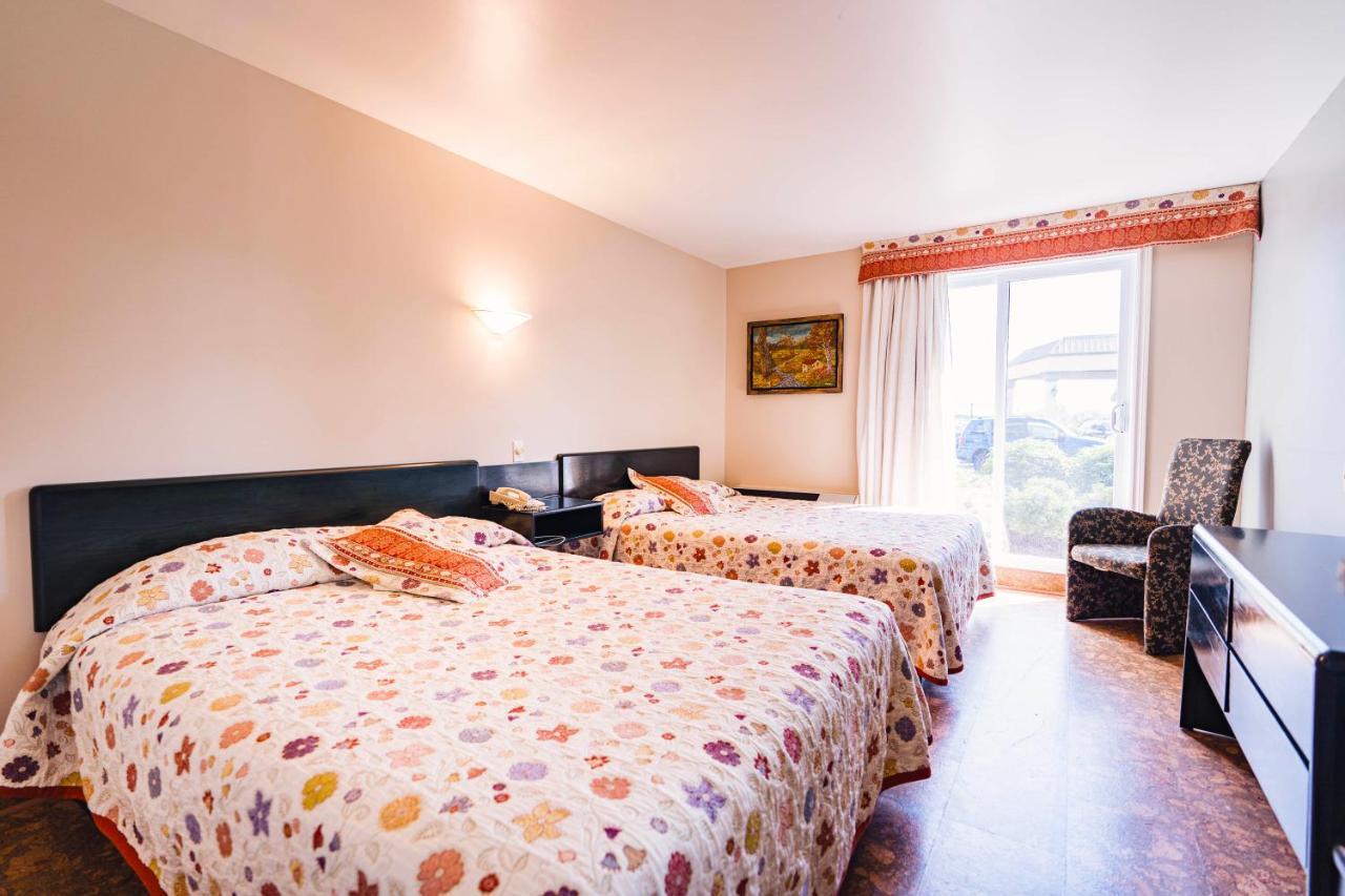 Auberge Harris Saint-Jean-sur-Richelieu Luaran gambar